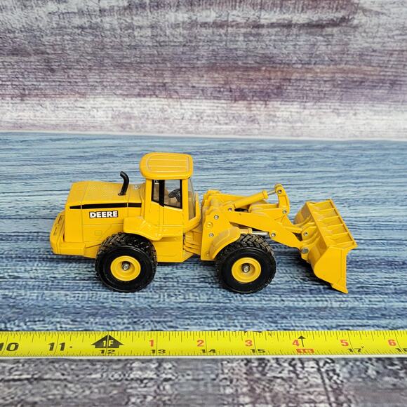 Vtg Ertl Diecast John Deere 744H Wheel Loader 1/50 scale 1998 Toy farm yellow - Picture 4 of 8